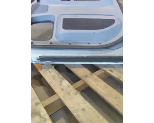 FREIGHTLINER COLUMBIA 120 2001-2011 DOOR ASSEMBLY, FRONT