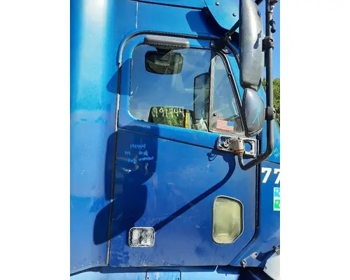 FREIGHTLINER COLUMBIA 120 2001-2011 DOOR ASSEMBLY, FRONT