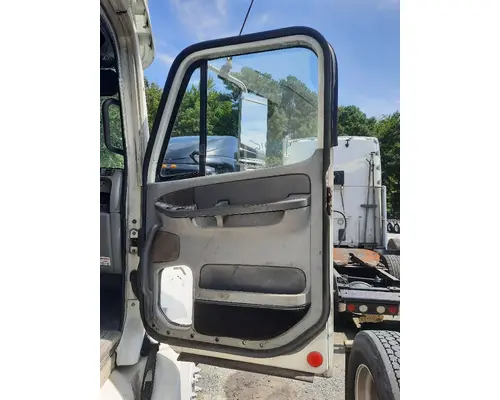 FREIGHTLINER COLUMBIA 120 2001-2011 DOOR ASSEMBLY, FRONT