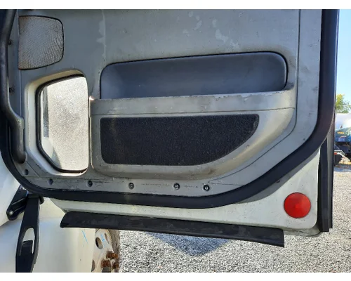 FREIGHTLINER COLUMBIA 120 2001-2011 DOOR ASSEMBLY, FRONT