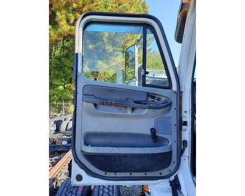 FREIGHTLINER COLUMBIA 120 2001-2011 DOOR ASSEMBLY, FRONT