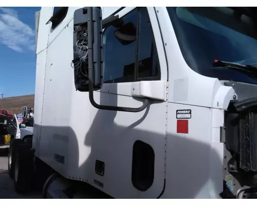FREIGHTLINER COLUMBIA 120 2001-2011 DOOR ASSEMBLY, FRONT