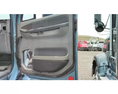 FREIGHTLINER COLUMBIA 120 2001-2011 DOOR ASSEMBLY, FRONT