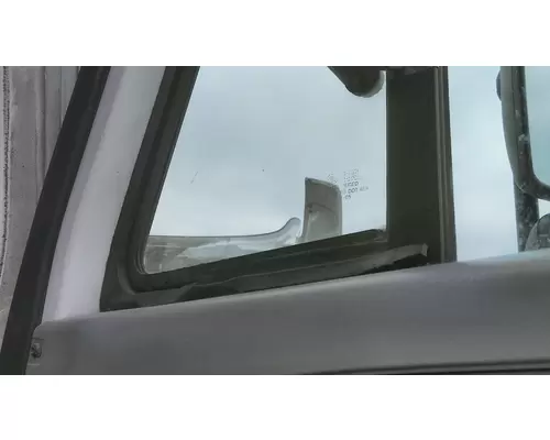 FREIGHTLINER COLUMBIA 120 2001-2011 DOOR ASSEMBLY, FRONT