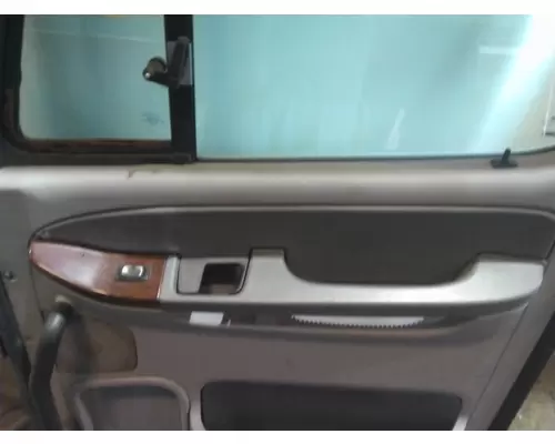 FREIGHTLINER COLUMBIA 120 2001-2011 DOOR ASSEMBLY, FRONT
