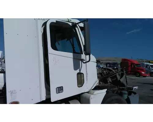 FREIGHTLINER COLUMBIA 120 2001-2011 DOOR ASSEMBLY, FRONT