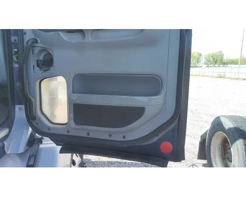 FREIGHTLINER COLUMBIA 120 2001-2011 DOOR ASSEMBLY, FRONT