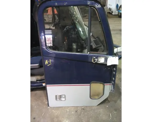 FREIGHTLINER COLUMBIA 120 2001-2011 DOOR ASSEMBLY, FRONT
