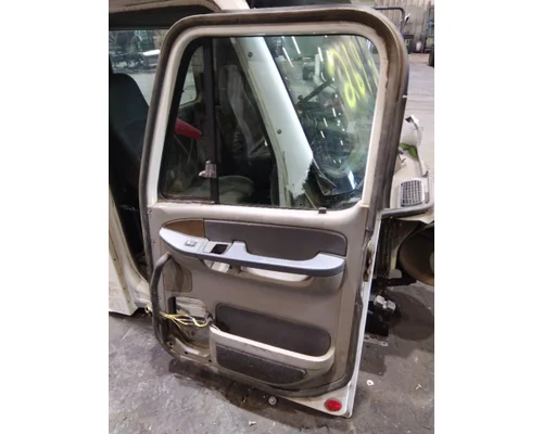 FREIGHTLINER COLUMBIA 120 2001-2011 DOOR ASSEMBLY, FRONT
