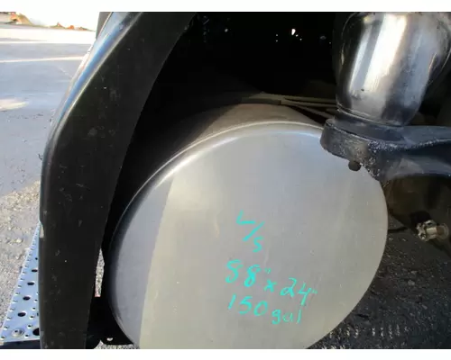 FREIGHTLINER COLUMBIA 120 2001-2015 FUEL TANK