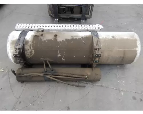 FREIGHTLINER COLUMBIA 120 2001-2015 FUEL TANK