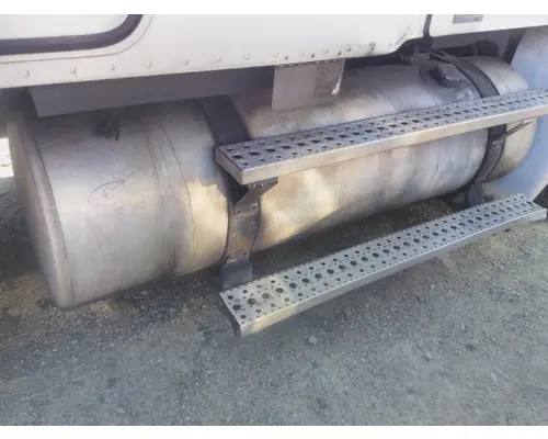 FREIGHTLINER COLUMBIA 120 2001-2015 FUEL TANK