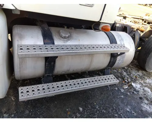 FREIGHTLINER COLUMBIA 120 2001-2015 FUEL TANK