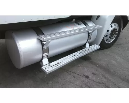 FREIGHTLINER COLUMBIA 120 2001-2015 FUEL TANK