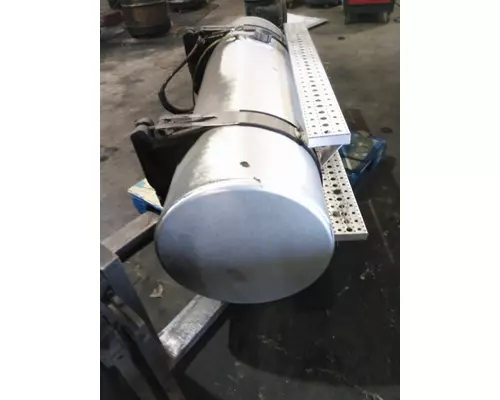 FREIGHTLINER COLUMBIA 120 2001-2015 FUEL TANK