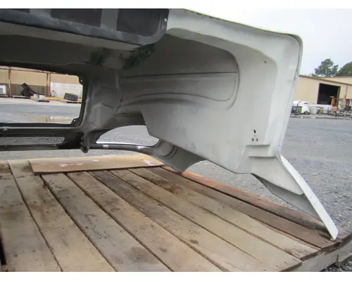 FREIGHTLINER COLUMBIA 120 2001-2015 HOOD