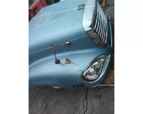 FREIGHTLINER COLUMBIA 120 2001-2015 HOOD