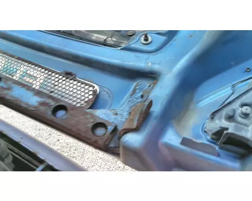 FREIGHTLINER COLUMBIA 120 2001-2015 HOOD