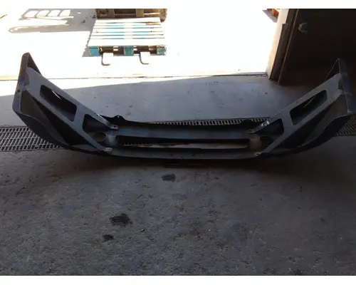 FREIGHTLINER COLUMBIA 120 2001-2018 BUMPER ASSEMBLY, FRONT