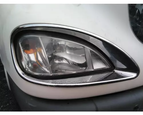 FREIGHTLINER COLUMBIA 120 2004-2011 HEADLAMP ASSEMBLY