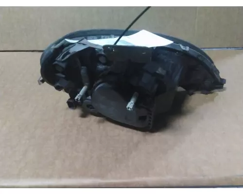 FREIGHTLINER COLUMBIA 120 2004-2011 HEADLAMP ASSEMBLY