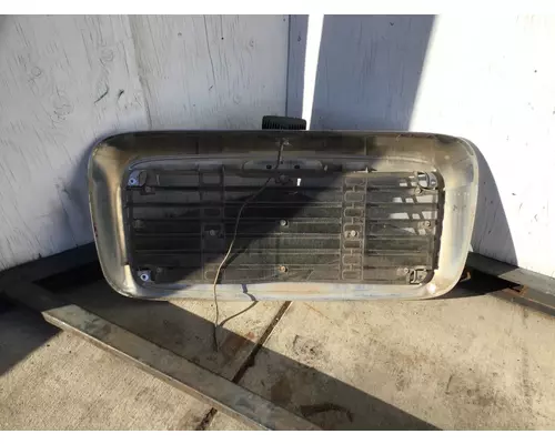 FREIGHTLINER COLUMBIA 120 2005-2008 GRILLE