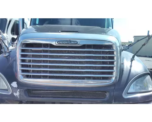 FREIGHTLINER COLUMBIA 120 2005-2008 GRILLE