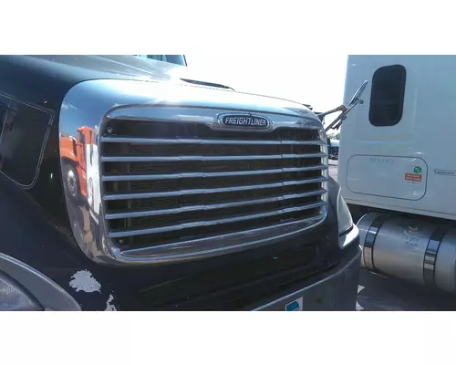 FREIGHTLINER COLUMBIA 120 2005-2008 GRILLE