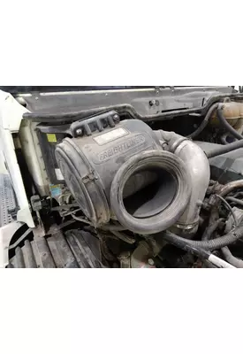 FREIGHTLINER COLUMBIA 120 AIR CLEANER