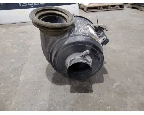 FREIGHTLINER COLUMBIA 120 AIR CLEANER