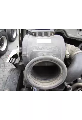 FREIGHTLINER COLUMBIA 120 AIR CLEANER