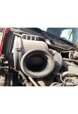 FREIGHTLINER COLUMBIA 120 AIR CLEANER