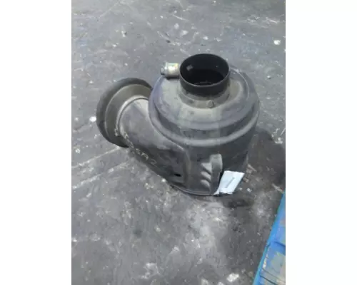 FREIGHTLINER COLUMBIA 120 AIR CLEANER