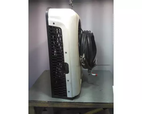 FREIGHTLINER COLUMBIA 120 AIR CONDITIONING, AUXILIARY