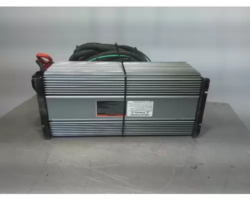 FREIGHTLINER COLUMBIA 120 AIR CONDITIONING, AUXILIARY