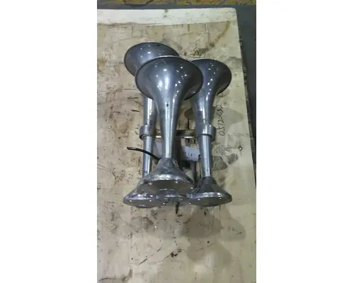 FREIGHTLINER COLUMBIA 120 AIR HORN