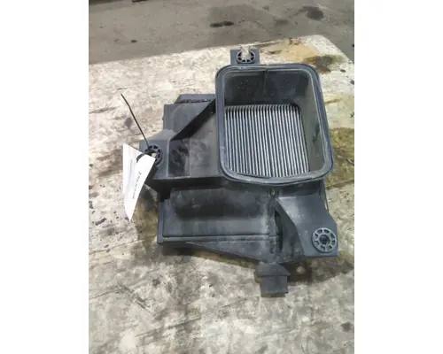 FREIGHTLINER COLUMBIA 120 AIR INTAKE