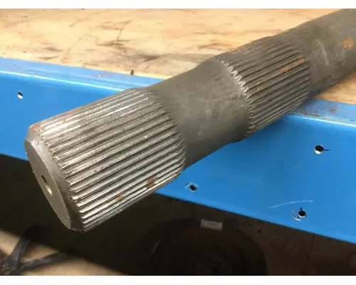 FREIGHTLINER COLUMBIA 120 Axle Shaft