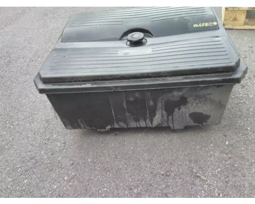 FREIGHTLINER COLUMBIA 120 BATTERY BOX