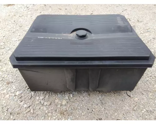 FREIGHTLINER COLUMBIA 120 BATTERY BOX