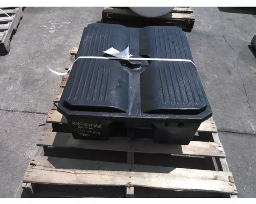 FREIGHTLINER COLUMBIA 120 BATTERY BOX