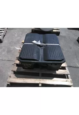 FREIGHTLINER COLUMBIA 120 BATTERY BOX