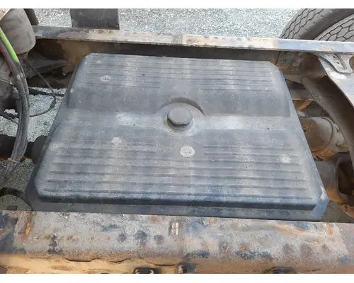 FREIGHTLINER COLUMBIA 120 BATTERY BOX