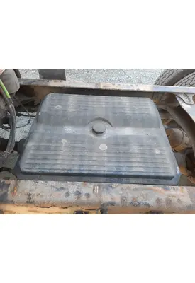 FREIGHTLINER COLUMBIA 120 BATTERY BOX
