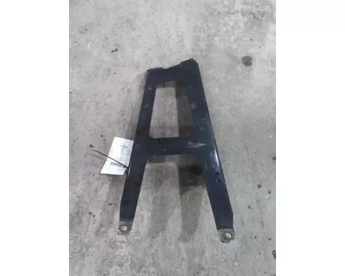 FREIGHTLINER COLUMBIA 120 BUMPER BRACKET