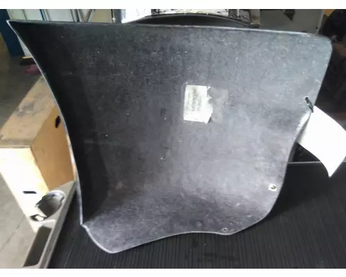 FREIGHTLINER COLUMBIA 120 BUMPER END