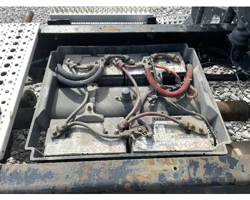 FREIGHTLINER COLUMBIA 120 Battery BoxTray