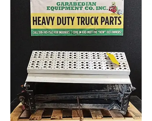 FREIGHTLINER COLUMBIA 120 Battery BoxTray