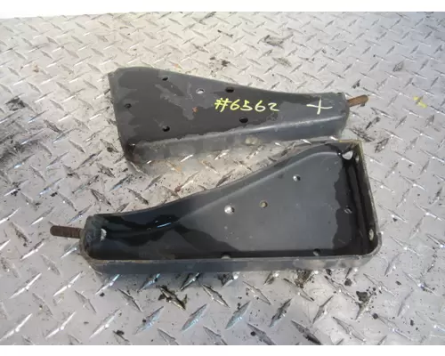 FREIGHTLINER COLUMBIA 120 Brackets, Misc