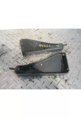 FREIGHTLINER COLUMBIA 120 Brackets, Misc